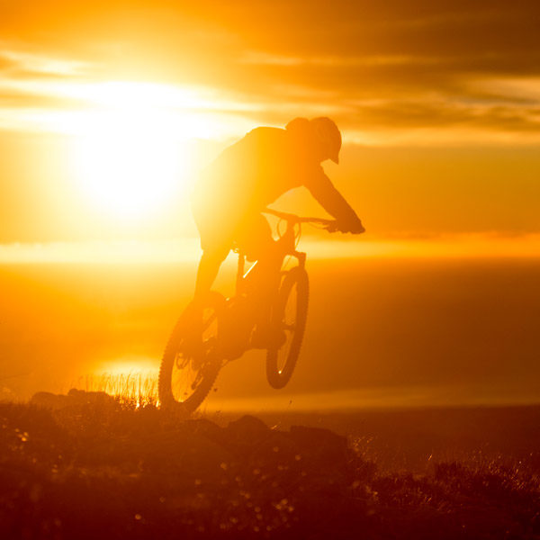 Riding plein les yeux: Mission Lever de Soleil le 28 novembre Riding plein les yeux: Mission Lever de Soleil le 28 novembre