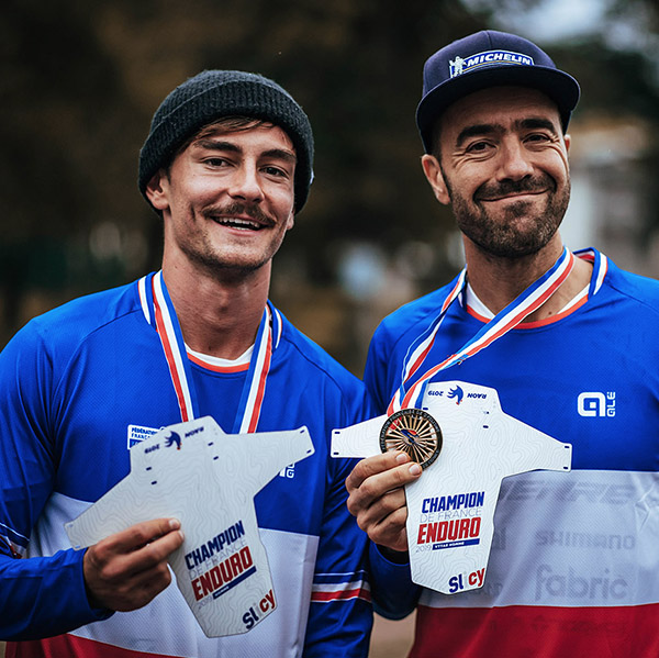 Prouesses azuréennes: 3 titres nationaux en enduro Prouesses azuréennes: 3 titres nationaux en enduro