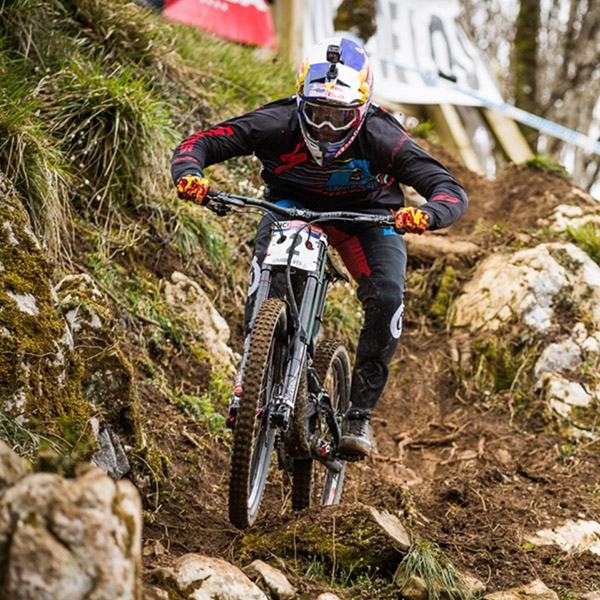World Cup DH Lourdes 2016 / Bruni survole les qualifs