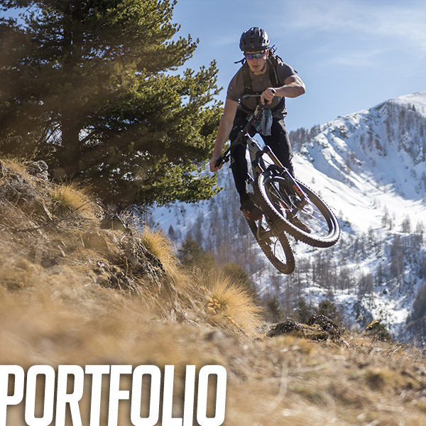 Portfolio: Golden ride hivernal en montagne Portfolio: Golden ride hivernal en montagne