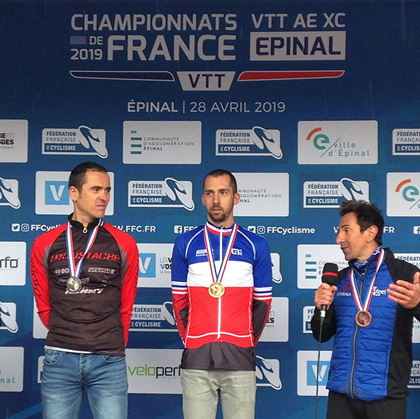 Prouesses azuréennes: Gilloux arrache le titre national VTTAE