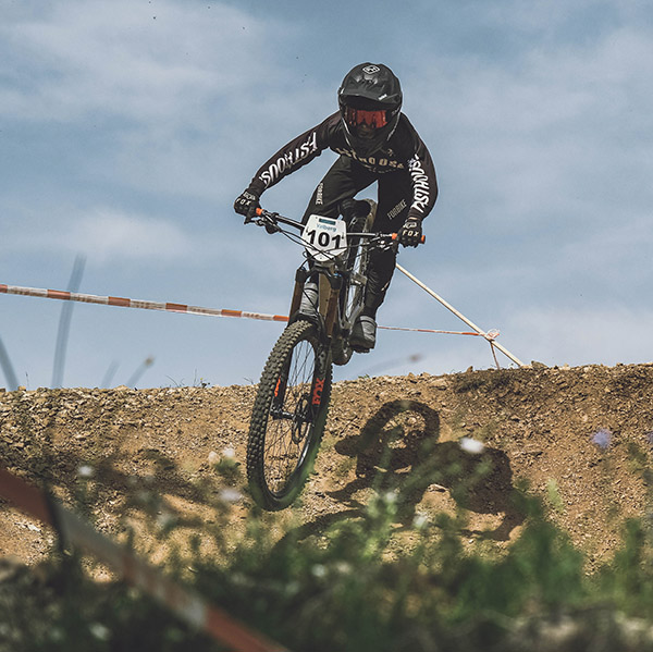Résultats : DH Valberg 2021 – Pierrini & Vigé en or Résultats : DH Valberg 2021 – Pierrini & Vigé en or